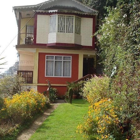 Classic Guesthouse Darjeeling  Exteriör bild